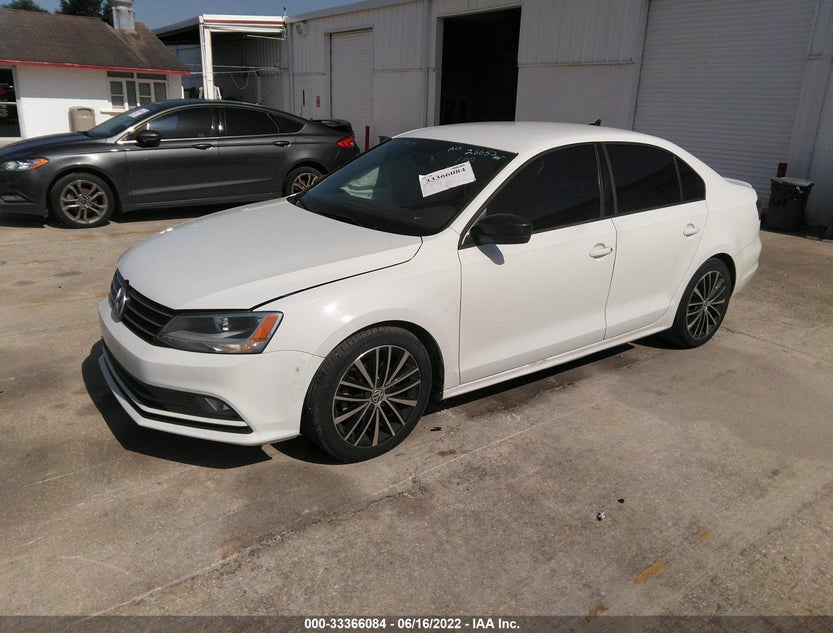 3VWD17AJ5GM343857