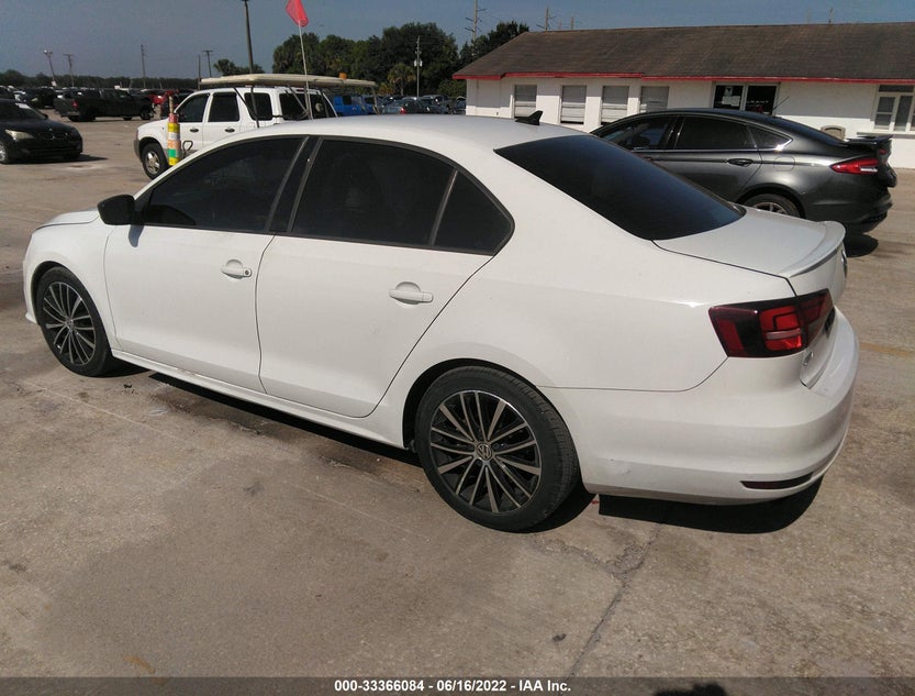 3VWD17AJ5GM343857
