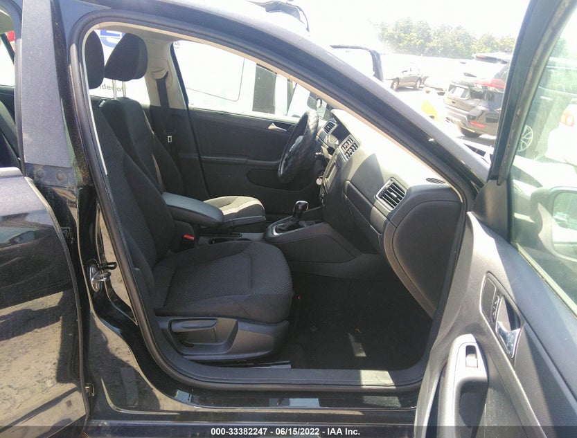 3VW2K7AJ2EM380446