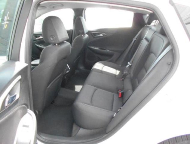 1G1ZD5ST4MF069284
