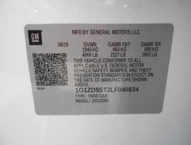 1G1ZD5ST2LF040834