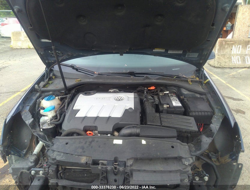 3VWPL7AJ0BM688519