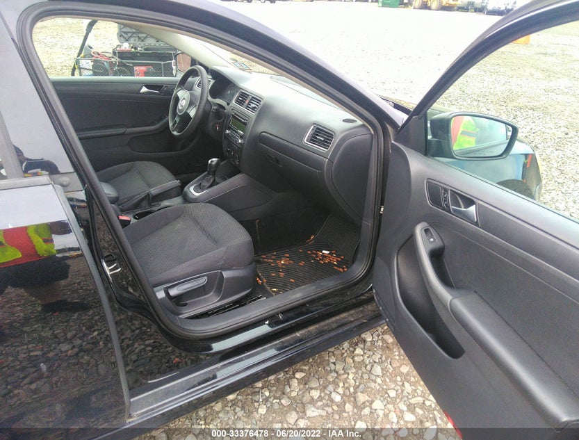 3VW2K7AJ3DM304622