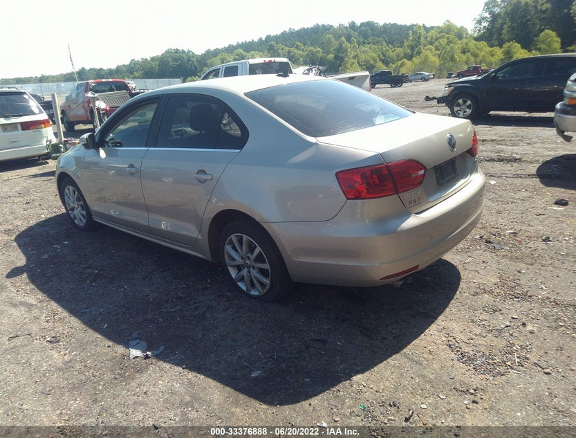 3VWDX7AJ1DM235066