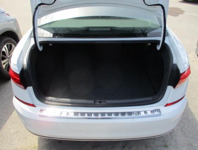 1VWSA7A33MC004651