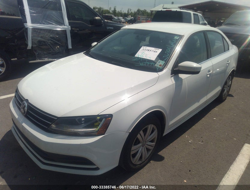 3VW2B7AJXHM270393