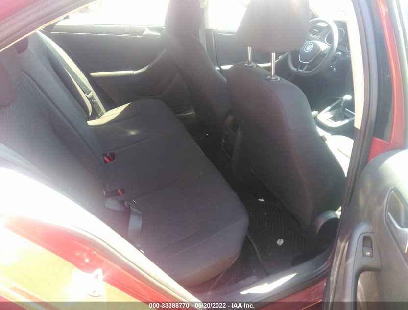 3VW267AJ0GM352359