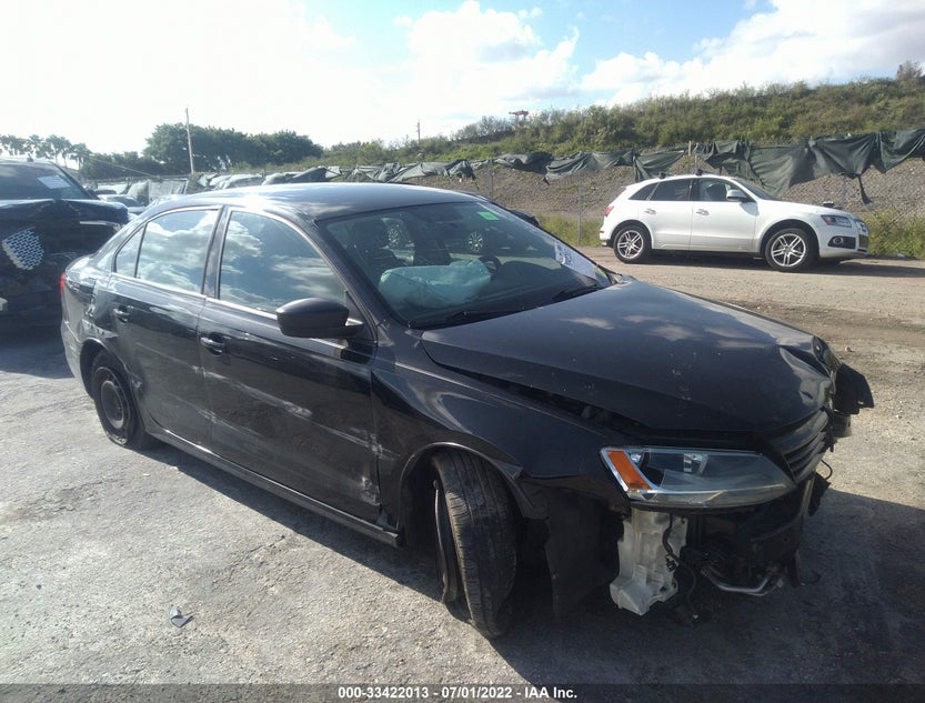 3VW2K7AJ2CM385630