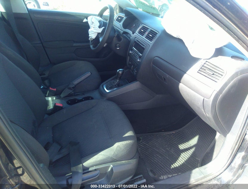 3VW2K7AJ2CM385630