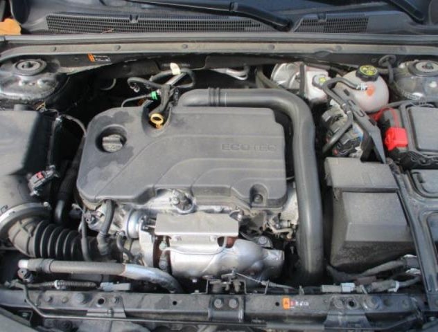 1G1ZD5ST5LF105661