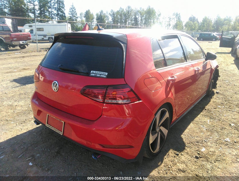 3VW5T7AU6MM008210