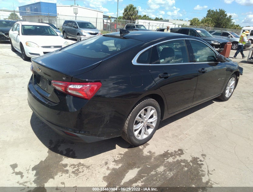 1G1ZD5ST2MF065377