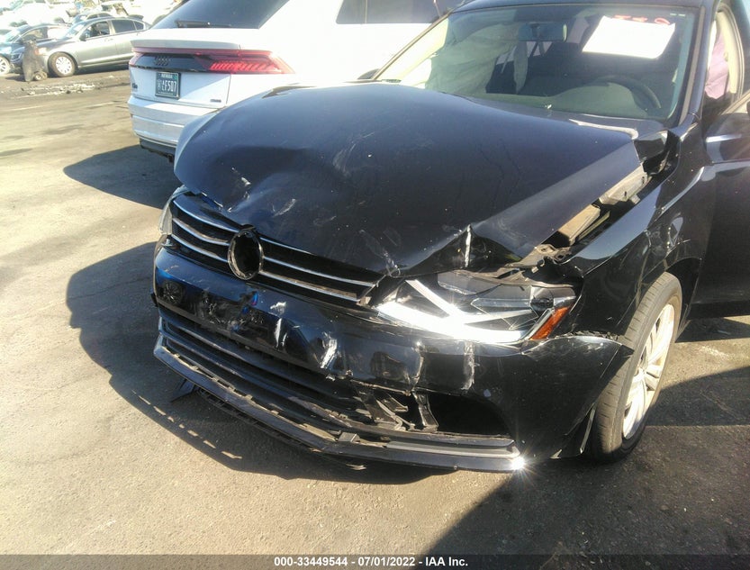 3VW2B7AJ0HM386332