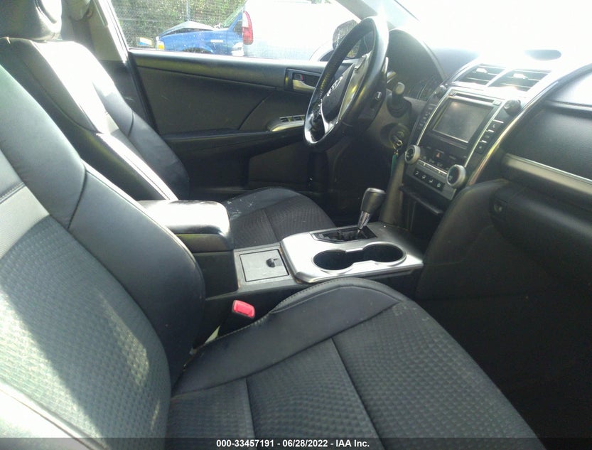 4T1BF1FK8DU702017