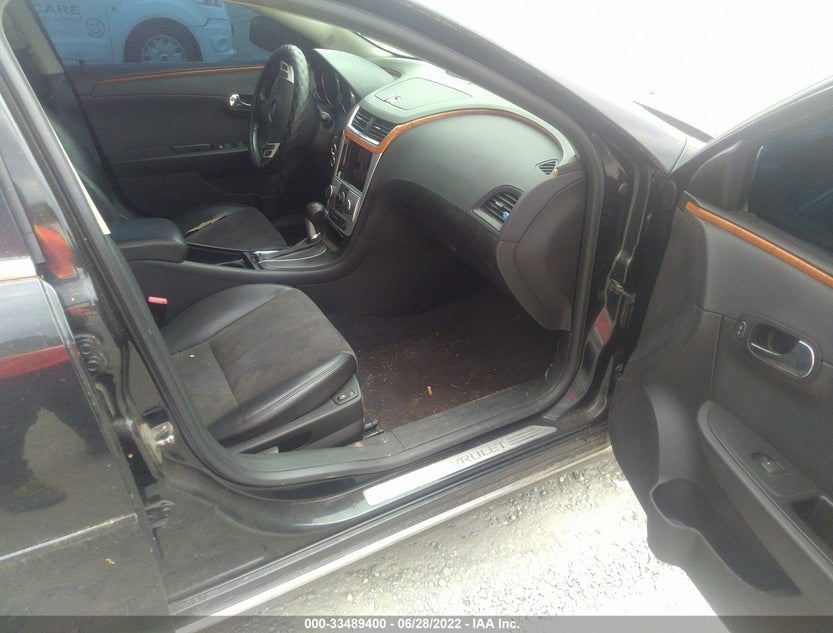 1G1ZD5EUXCF122878