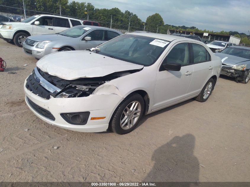 2010 Ford Fusion S VIN: 3FAHP0GA5AR315431 Lot: 33501908