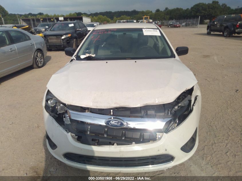 2010 Ford Fusion S VIN: 3FAHP0GA5AR315431 Lot: 33501908