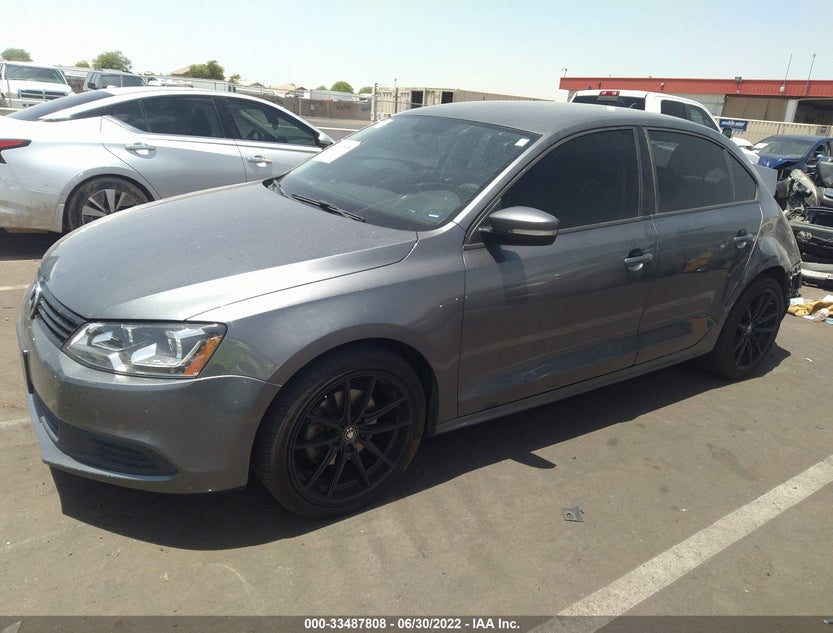 3VWD17AJ3EM227926