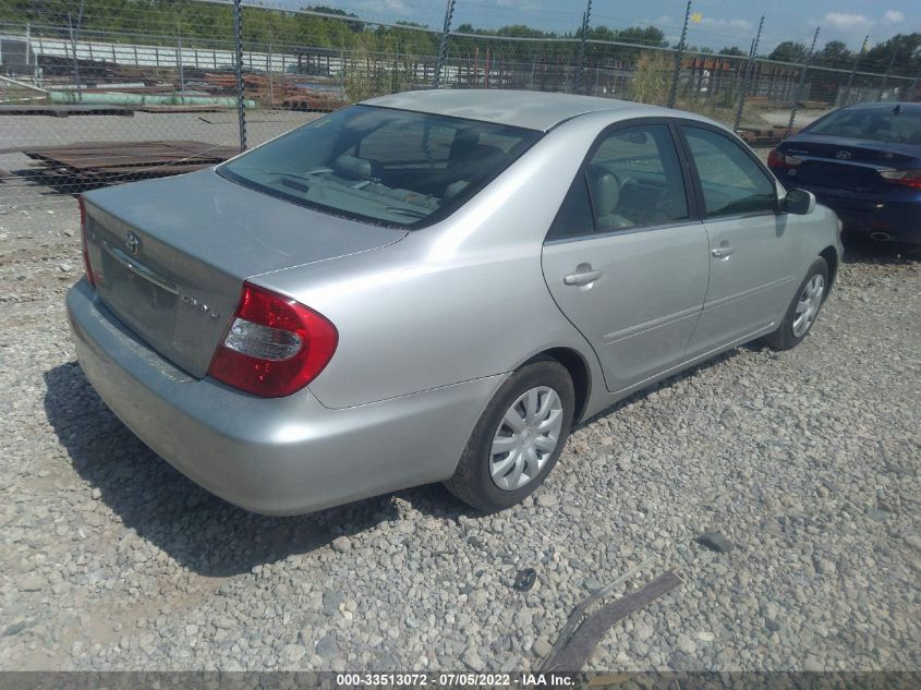 2002 Toyota Camry Le VIN: 4T1BE32K12U060337 Lot: 33513072