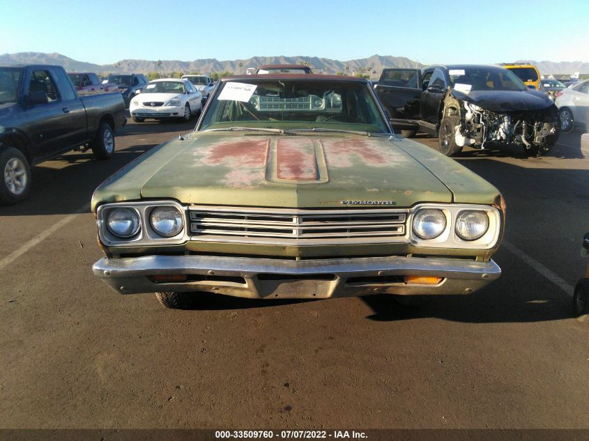 1969 Plymouth Grand Voyager VIN: RH41B9G215553 Lot: 33509760