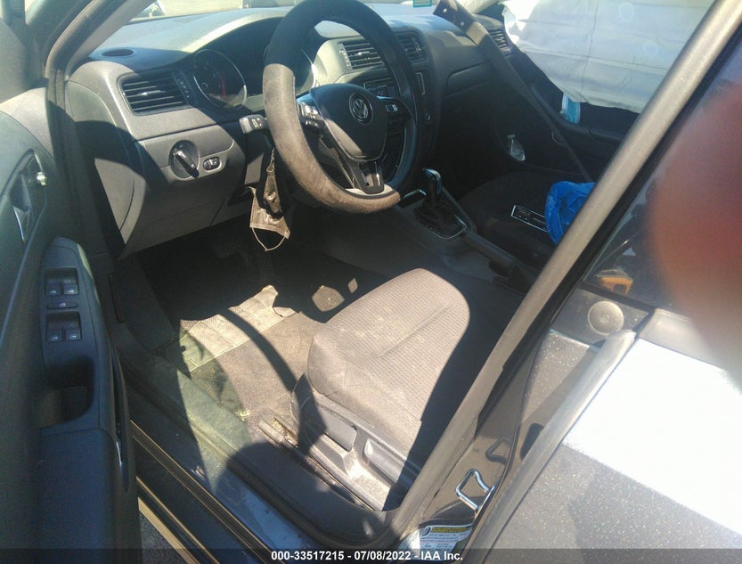 3VW267AJ7GM308438