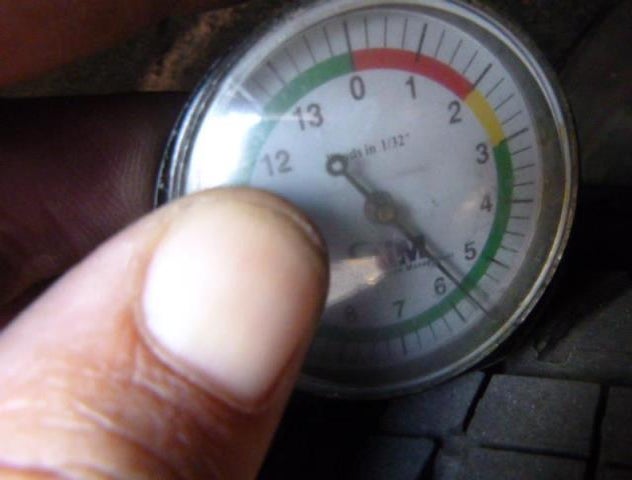 3FA6P0HD8LR111208