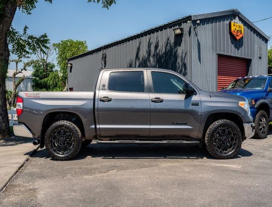 5TFDW5F10HX609931