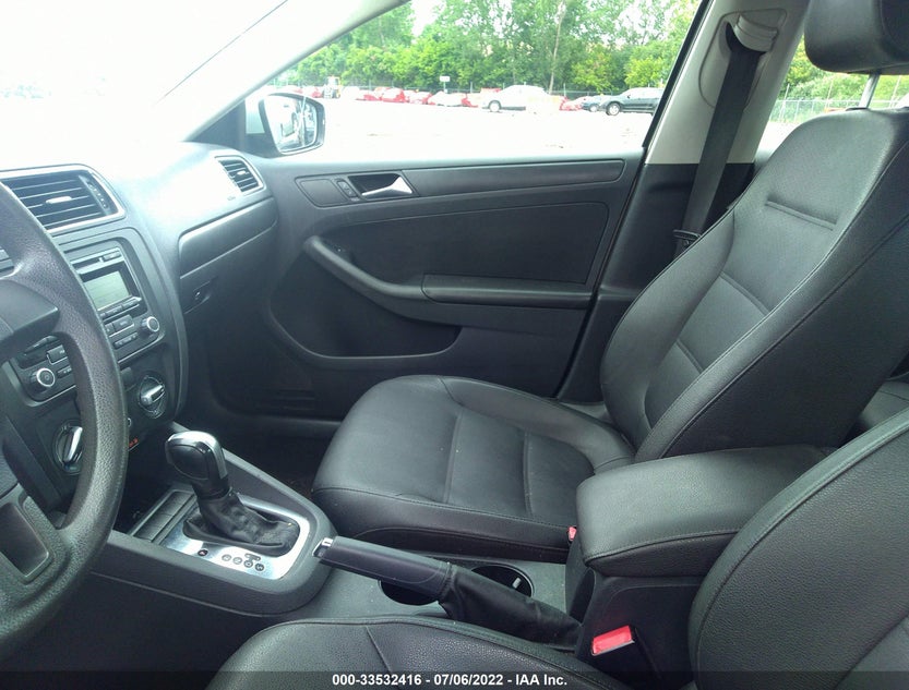 3VWDX7AJ6BM373974