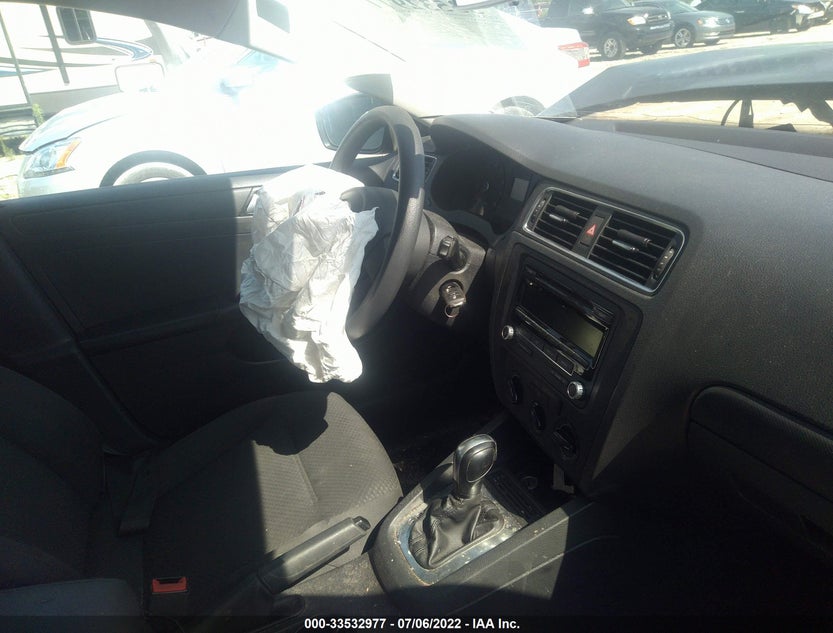 3VW2K7AJ3EM316576