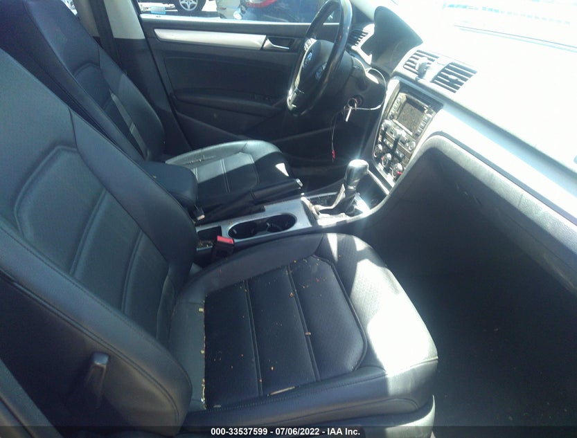 1VWBN7A35DC033976