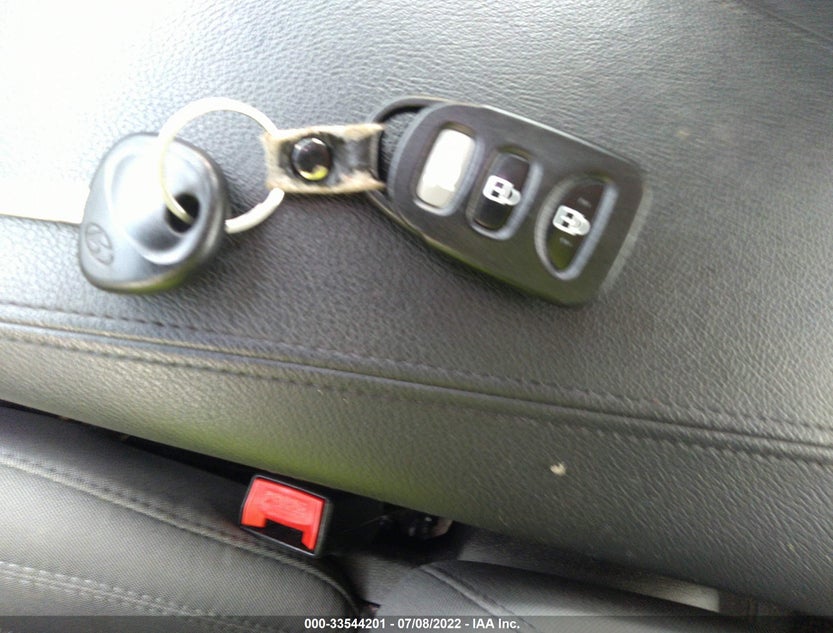 5NPEB4AC2EH858189