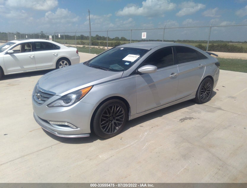 5NPEB4AC3DH685975