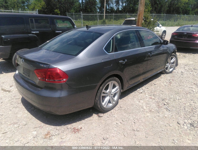 1VWBS7A34EC041836
