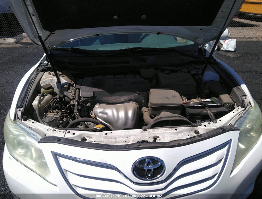 4T1BF3EK2BU588493