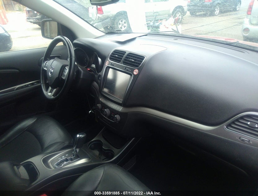 3C4PDCGB8LT265977