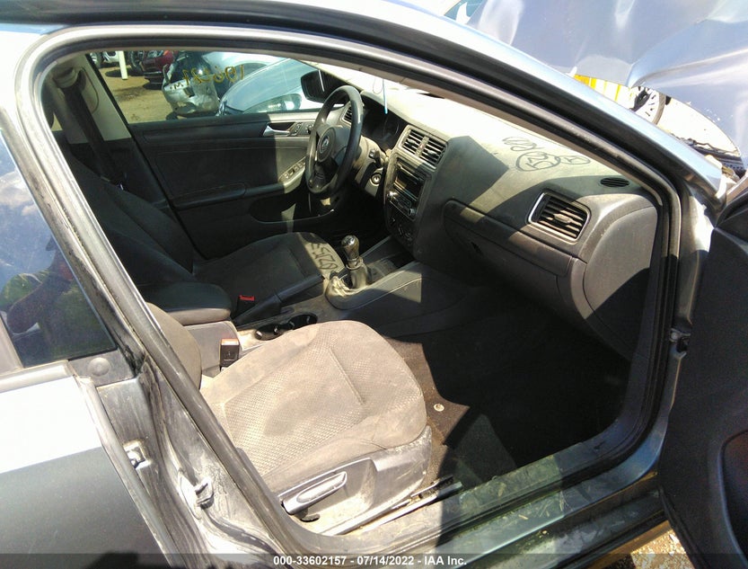 3VW3L7AJ5EM407754