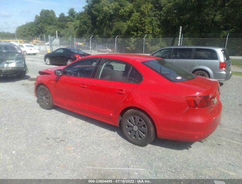 3VW1K7AJ7EM207579
