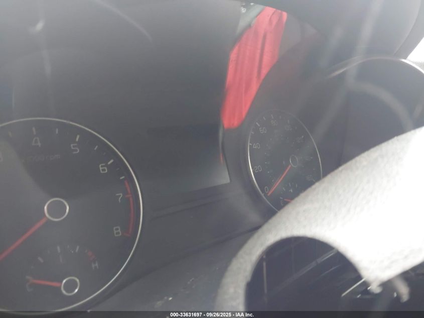 2016 Kia Optima VIN: 5XXGT4L11GG058497 Lot: 33631697