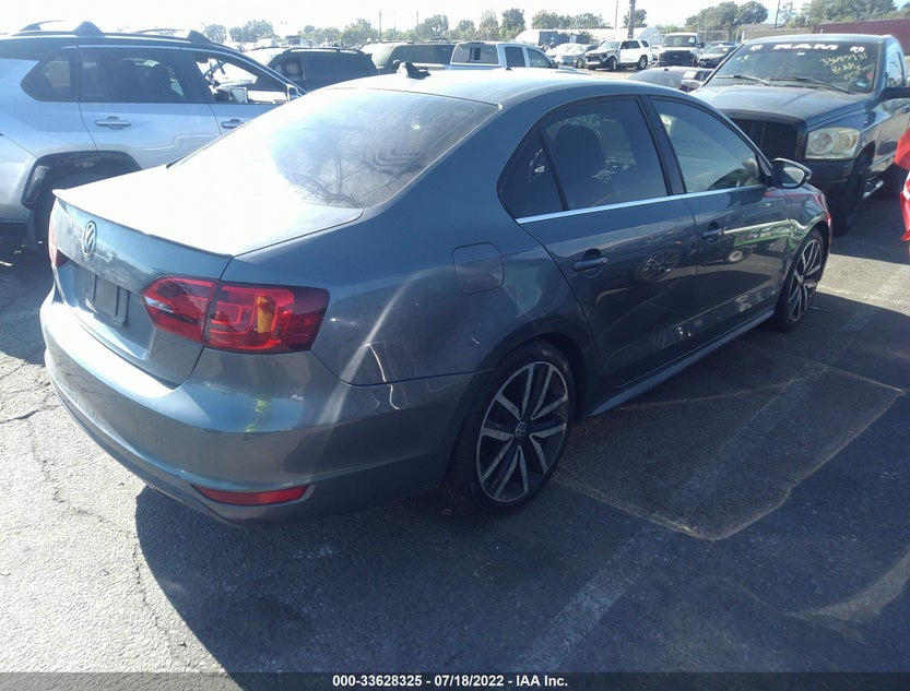 3VW5A7AJ9CM016926