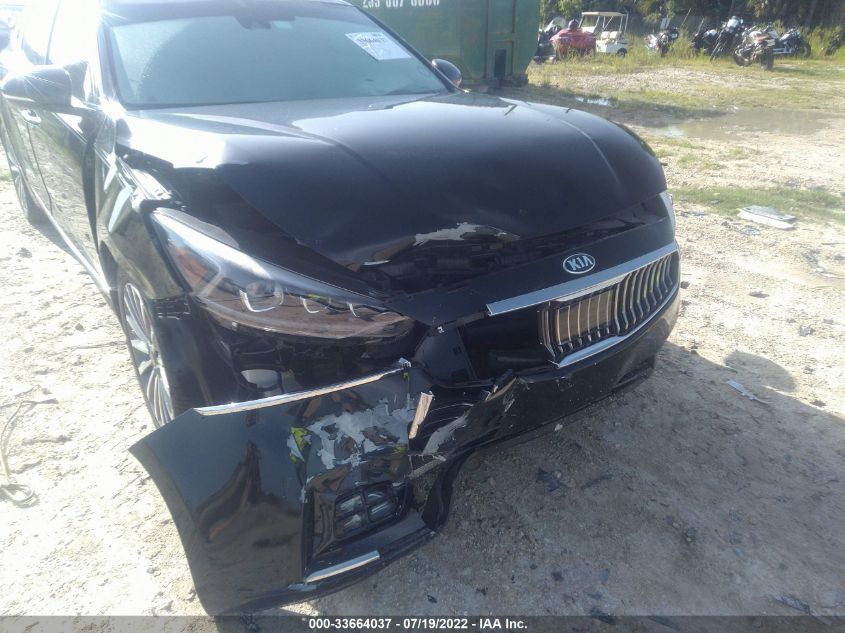 KNALC4J17H5072179 2017 Kia Cadenza Technology