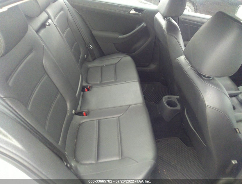 3VW2K7AJ6BM075088