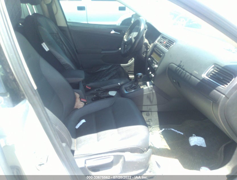 3VWDX7AJ0BM358452