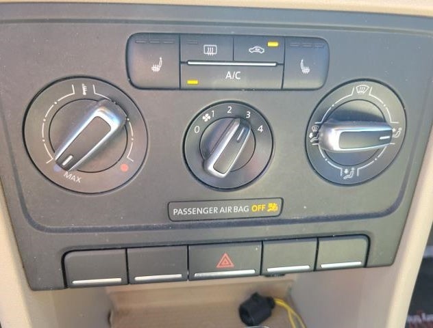3VW5P7AT7EM806891