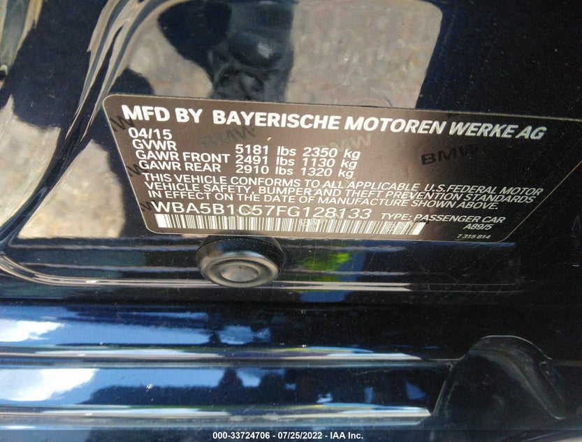 WBA5B1C57FG128133