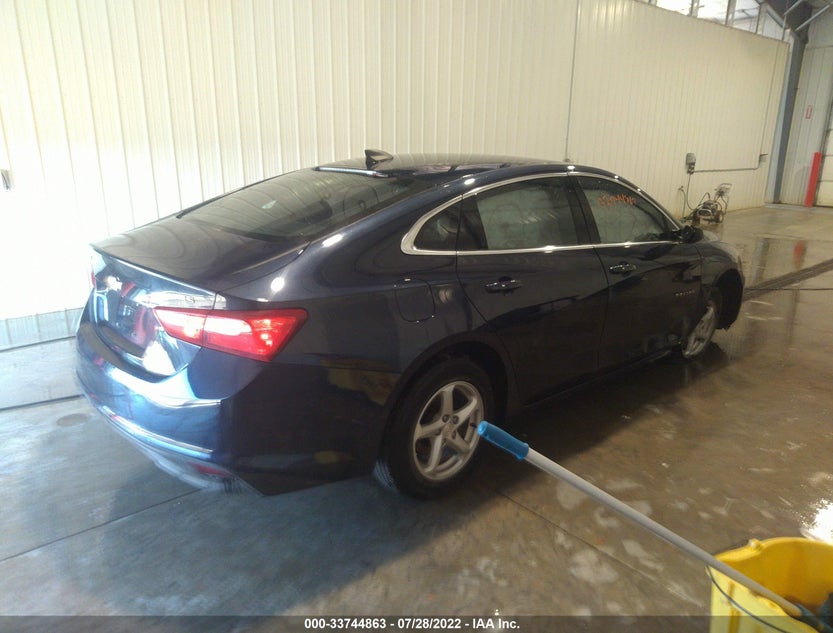 1G1ZB5ST9GF252108