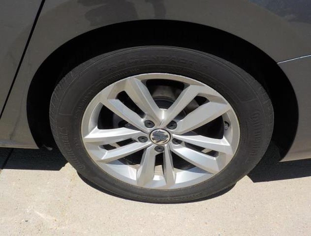 1VWSA7A38LC009858