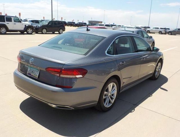1VWSA7A38LC009858