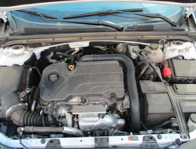 1G1ZD5ST7MF070252