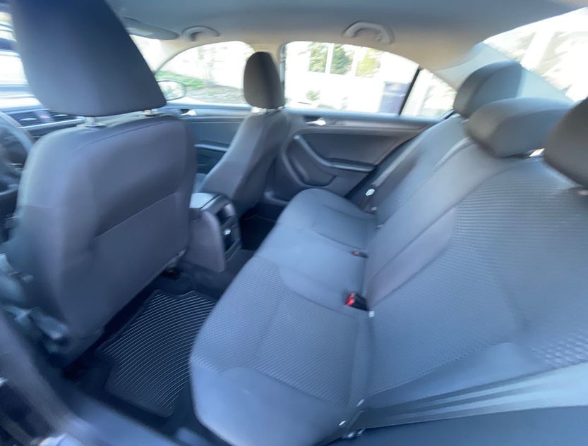 3VW2K7AJ4EM327277