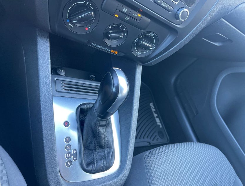 3VW2K7AJ4EM327277